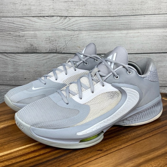 Nike Zoom Freak 4 TB Wolf Grey White Basketball Shoe DO9679-001 Men’s Size 10.5 - Picture 2 of 12